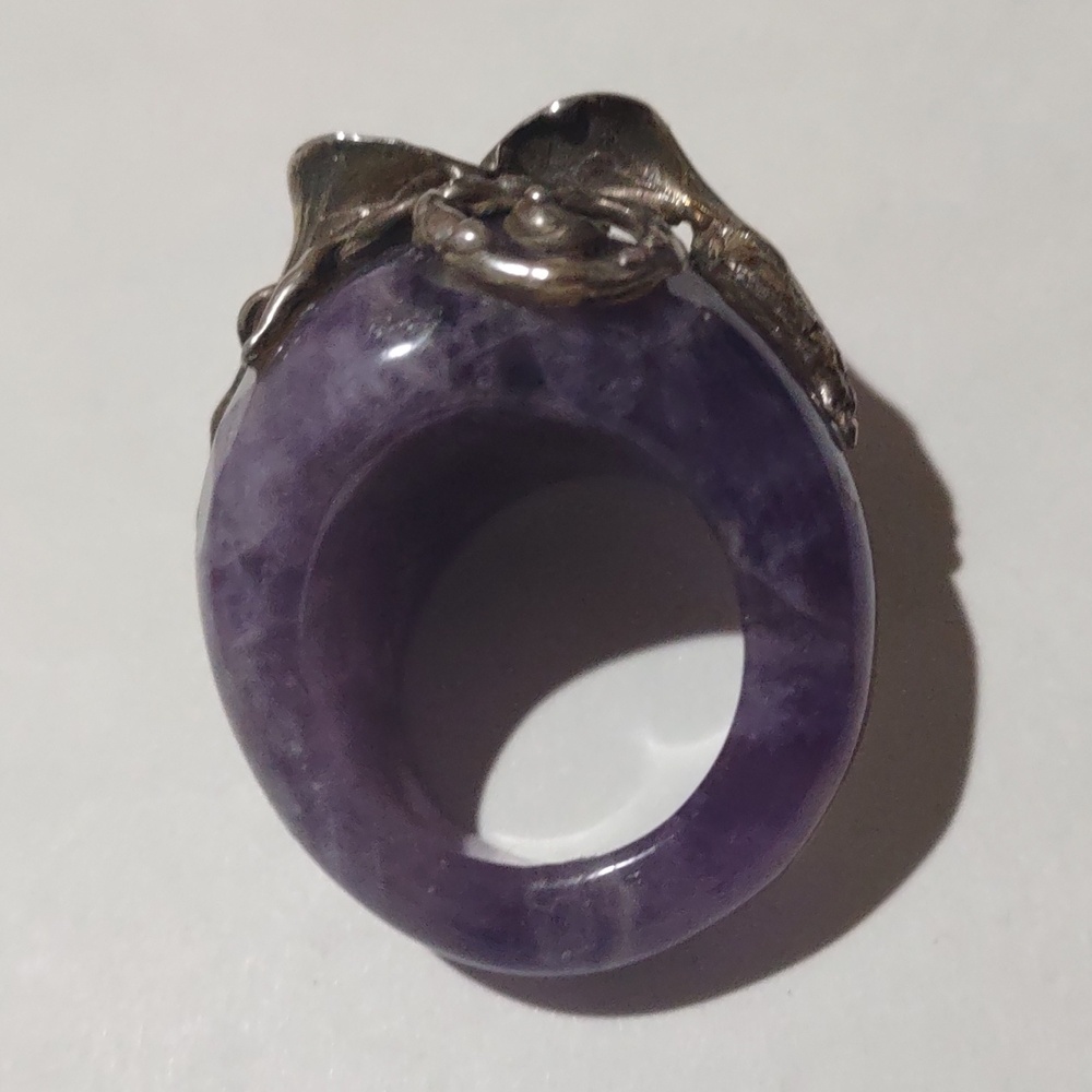 Beautiful Statement Ring - image 3